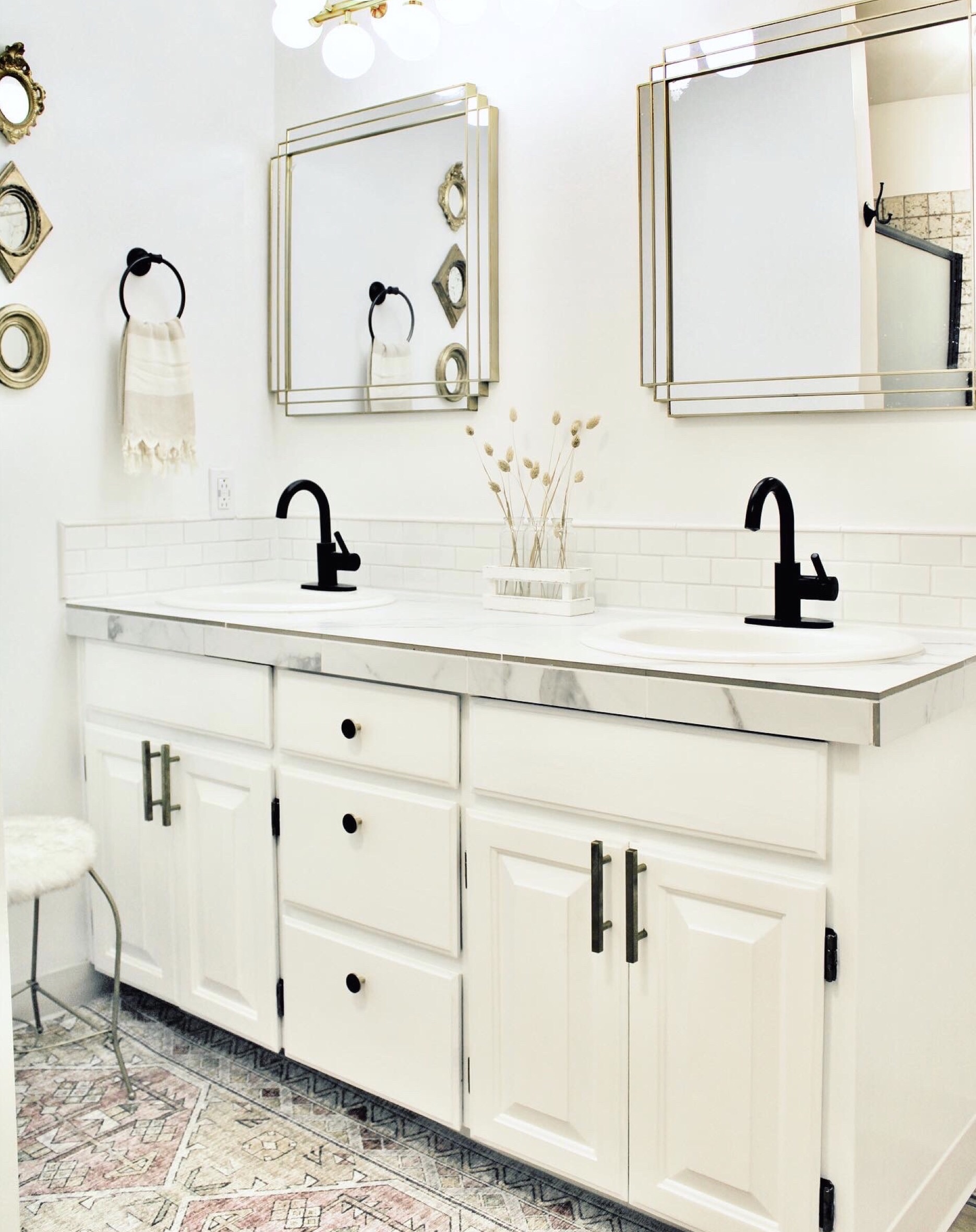 Bathroom Vanity Refresh! – SARAHs + ABODE
